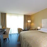Hotel Winzerstube 4*