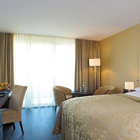 Winzerstube ホテル