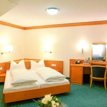 Hotel Winzerstube Hotel