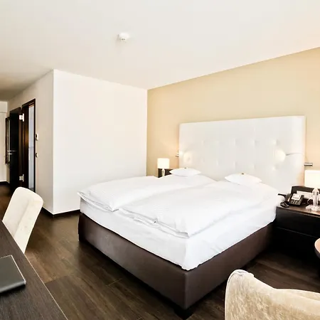 Otel Winzerstube