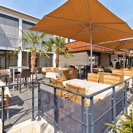 Hotel Winzerstube 4*